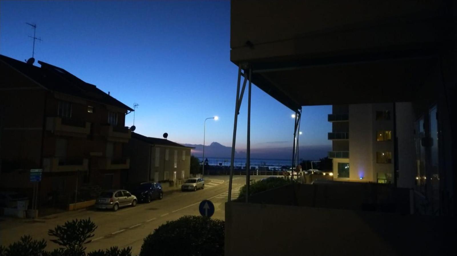 Appartamento Azzurro Pésaro Exterior foto