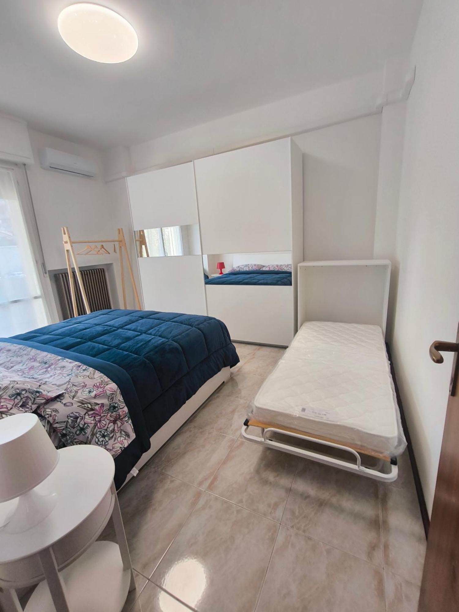 Appartamento Azzurro Pésaro Exterior foto